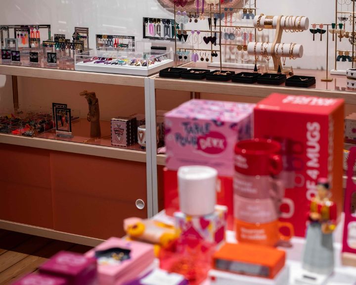 Wonder_friends_mycharleroi