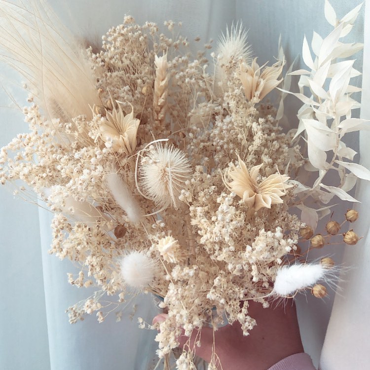 vva-concept-store-bouquet blanc